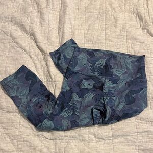 lululemon athletica Blue Patterned Align Crop  Leggings